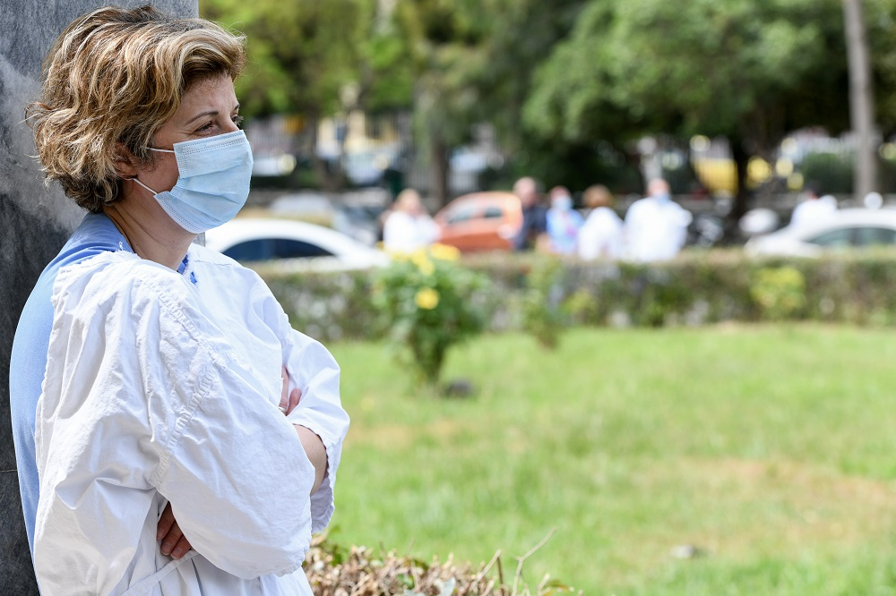 Νέα κρούσματα σήμερα 28/8: Με αγωνία η ανακοίνωση του ΕΟΔΥ για την Αττική – Τι ώρα θα βγει