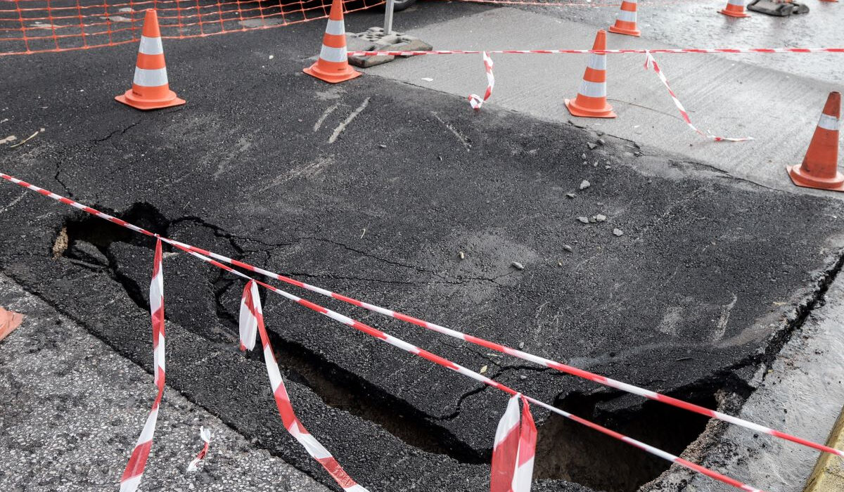 Κακοκαιρία στην Αττική: Διακοπή κυκλοφορίας στο Κερατσίνι