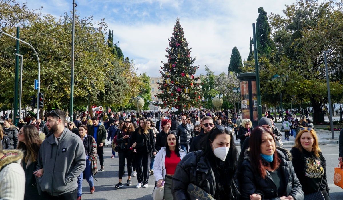 Δραματική κατάσταση: Μια εβδομάδα το μήνα το 2022 εργάστηκαν 150.000 νέοι – απόφοιτοι