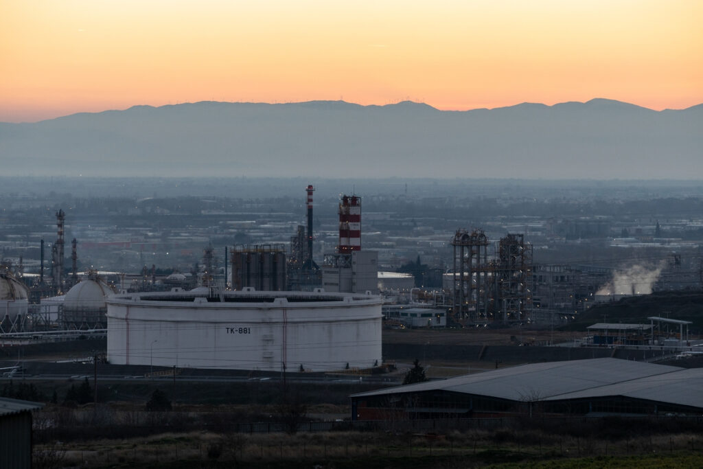 Πάει για 2,5 ευρώ η τιμή της βενζίνης σε λίγες μέρες – Εφιαλτική πρόβλεψη