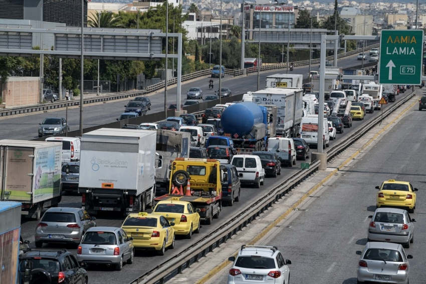 Κίνηση τώρα στον Κηφισό: Τροχαίο προκάλεσε μποτιλιάρισμα