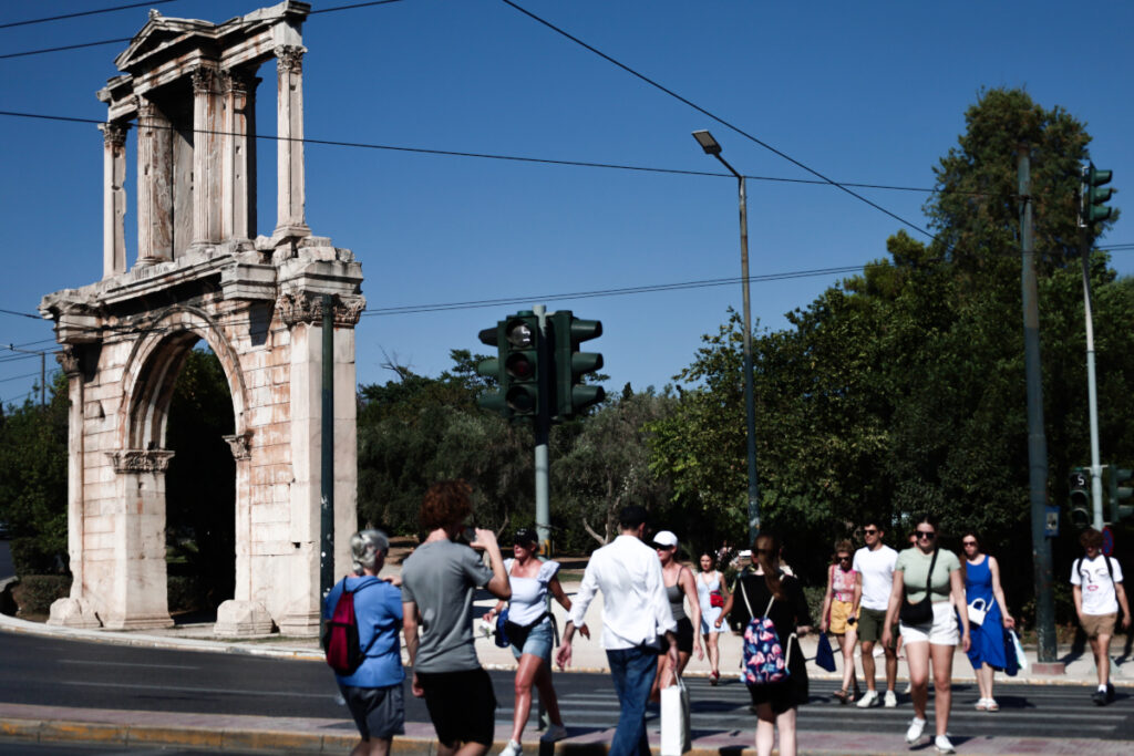 Καύσωνας: Εκτακτα μέτρα και στους αρχαιολογικούς χώρους – Πότε θα αλλάξει το ωράριο λειτουργίας