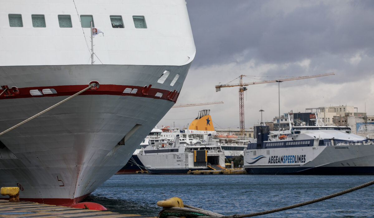 Κανονικά τα δρομολόγια των πλοίων από το λιμάνι του Πειραιά