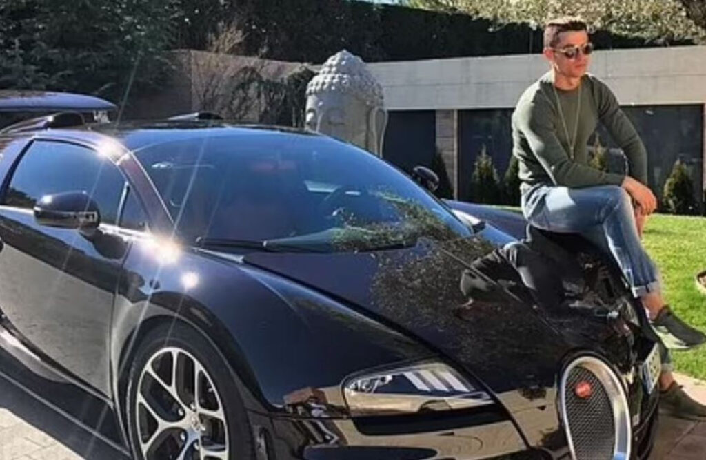 Πάει για απόσυρση η Bugatti των 2 εκατ. του Ronaldo – Την τράκαρε υπάλληλός του (φωτ.)