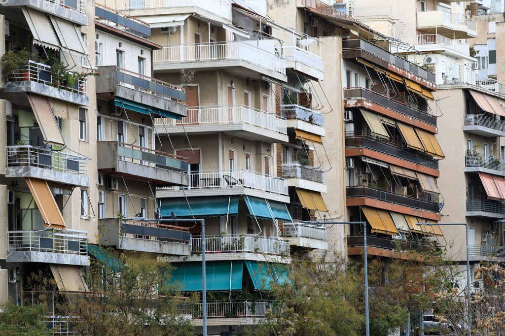 Οι επιδοτήσεις για ανακαίνιση σπιτιού που «τρέχουν» το 2025 – Δικαιούχοι και αιτήσεις