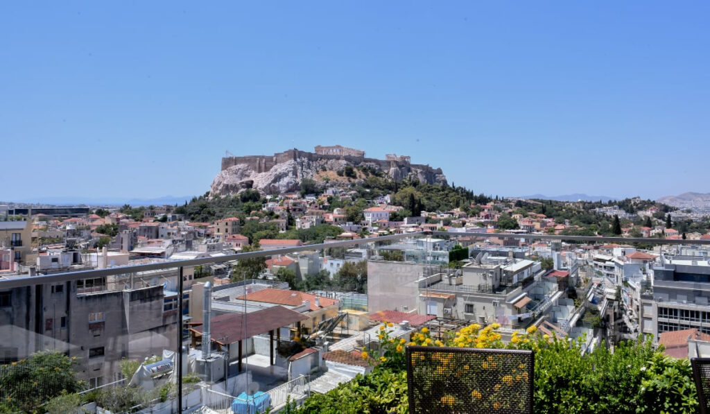 Ράλι χωρίς τέλος στις τιμές διαμερισμάτων: Αύξηση 13,4% – Η «πρωταθλήτρια» πόλη