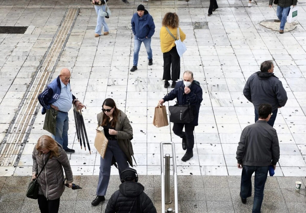 «Σπινιάρουν» προς τη… σύνταξη με πλασματικά – Το κόστος εξαγοράς ανά κατηγορία