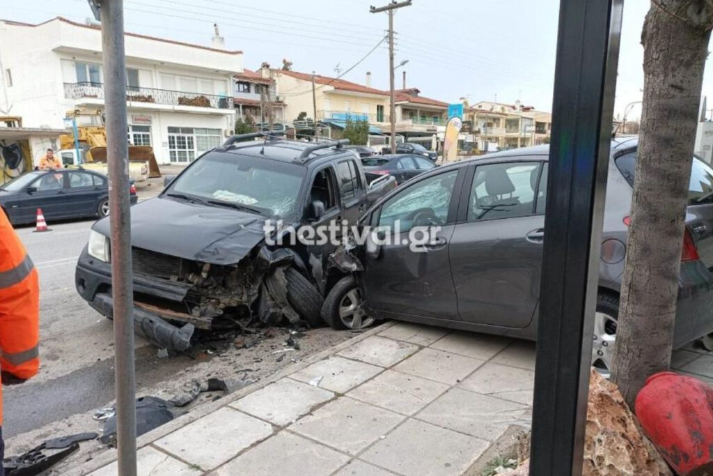 Θεσσαλονίκη: Βίντεο ντοκουμέντο από το θανατηφόρο τροχαίο – Η στιγμή της σύγκρουσης