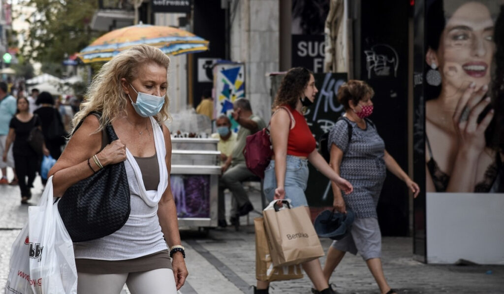 Κρούσματα σήμερα 15/9: Κοκκινίζουν οι μεγαλουπόλεις, σαρώνει η μετάλλαξη Δέλτα