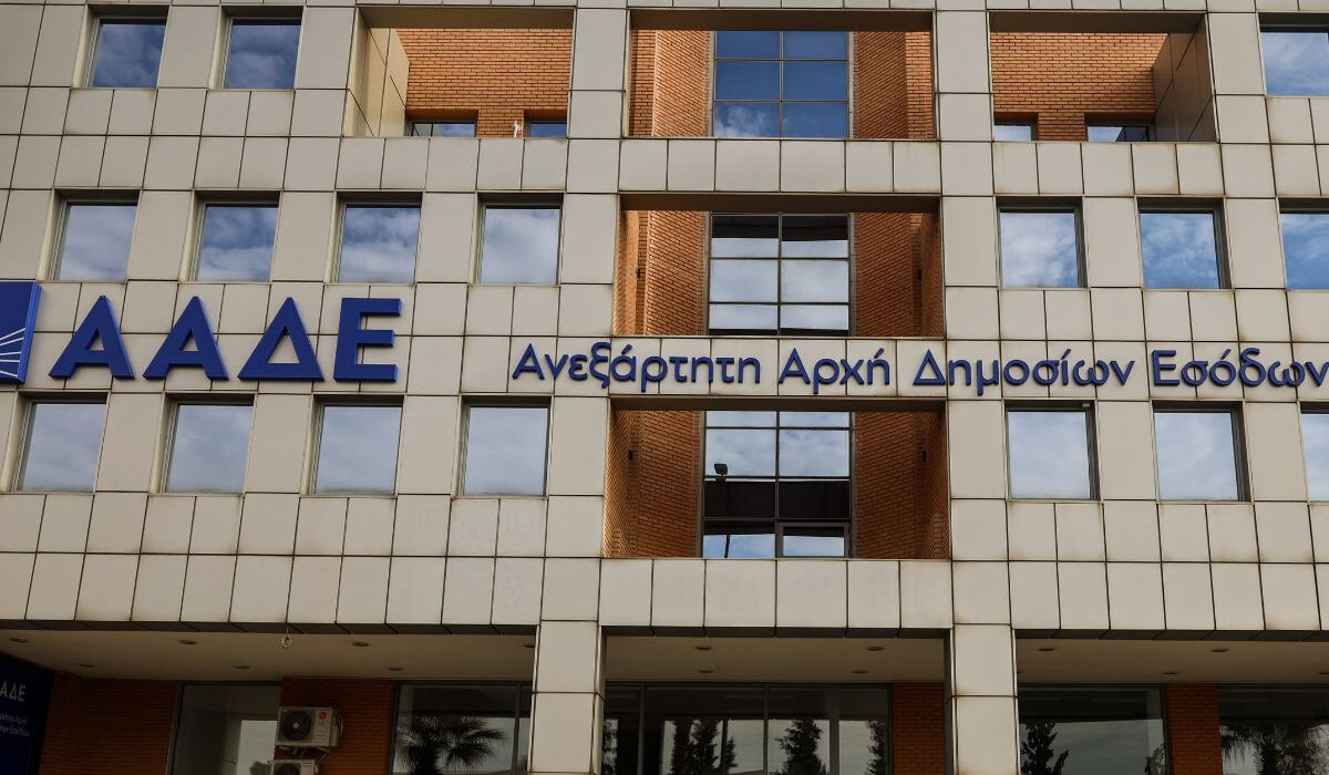 Η Εφορία «ξεσκονίζει» 885 μεγάλες υποθέσεις φοροδιαφυγής – Αυτούς ελέγχει πρώτα