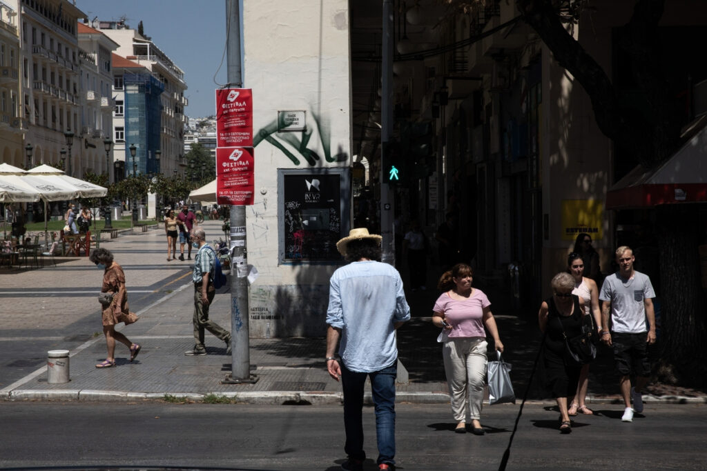 Πού εντοπίστηκαν τα 4.539 κρούσματα σήμερα: 2.942 στην Αττική και 231 στη Θεσσαλονίκη