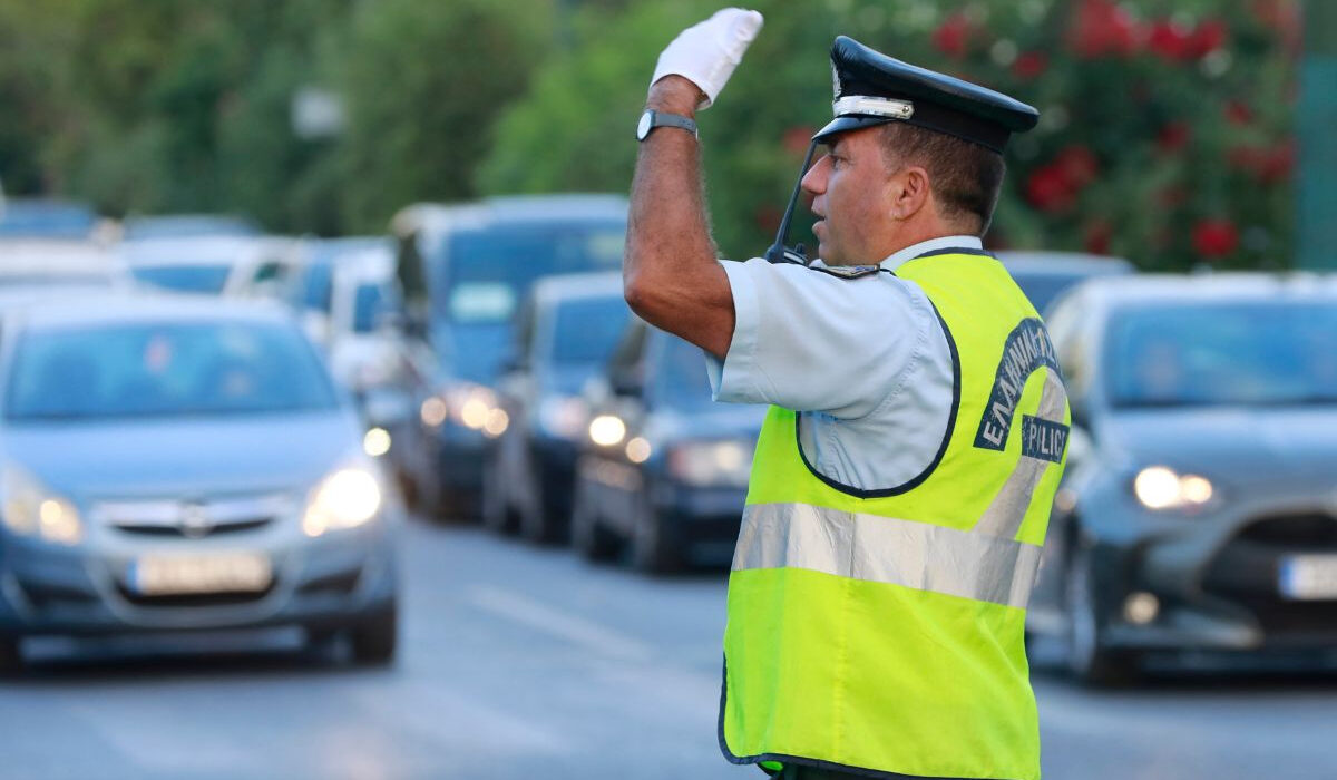 Τεράστια αλλαγή στον νέο ΚΟΚ με τη ζώνη και αφαίρεση του διπλώματος