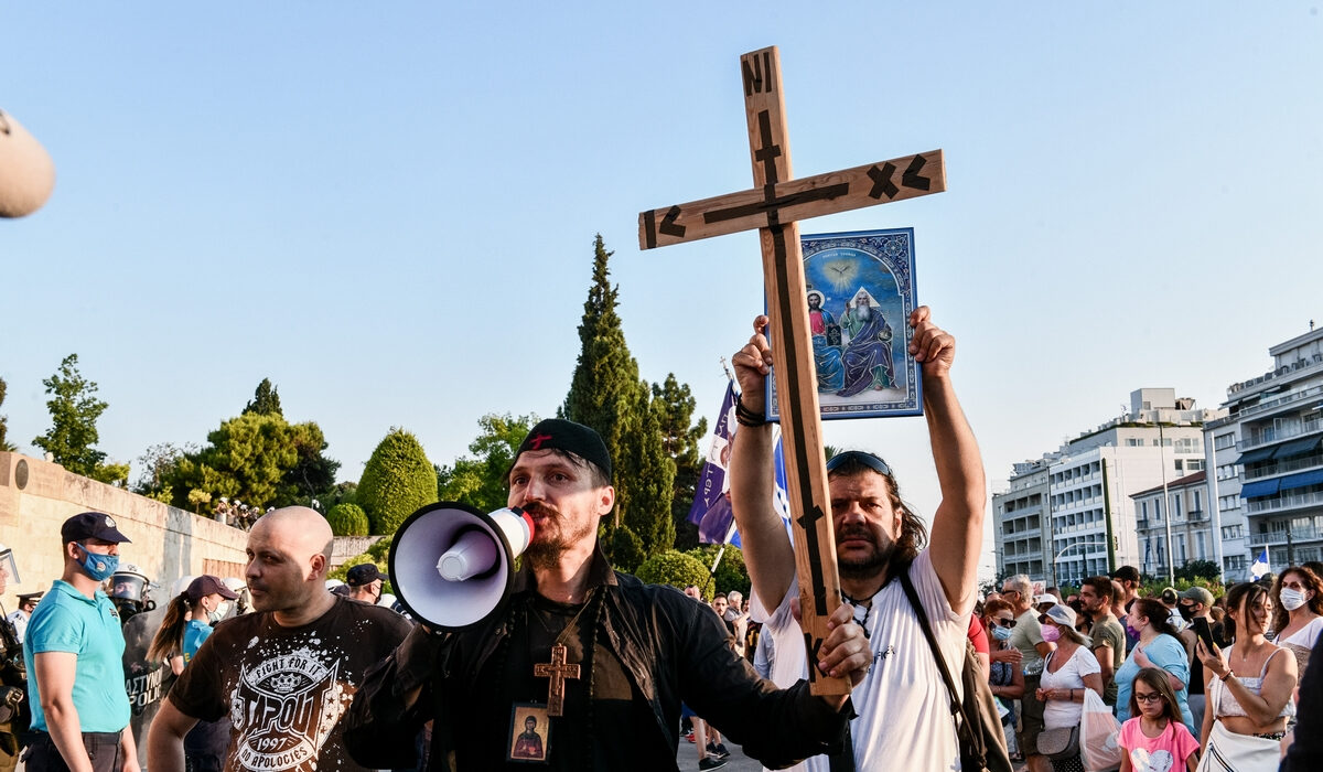 Μητροπολίτης Δωδώνης: Τραγικές και απαράδεκτες οι εικόνες εχθές στις συγκεντρώσεις