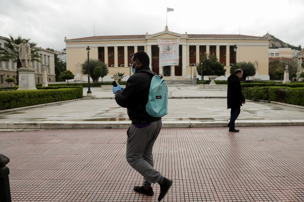 Θερίζουν οι αλλαγές συμβάσεων και οι απολύσεις – και μετά την …απαγόρευση από την κυβέρνηση!