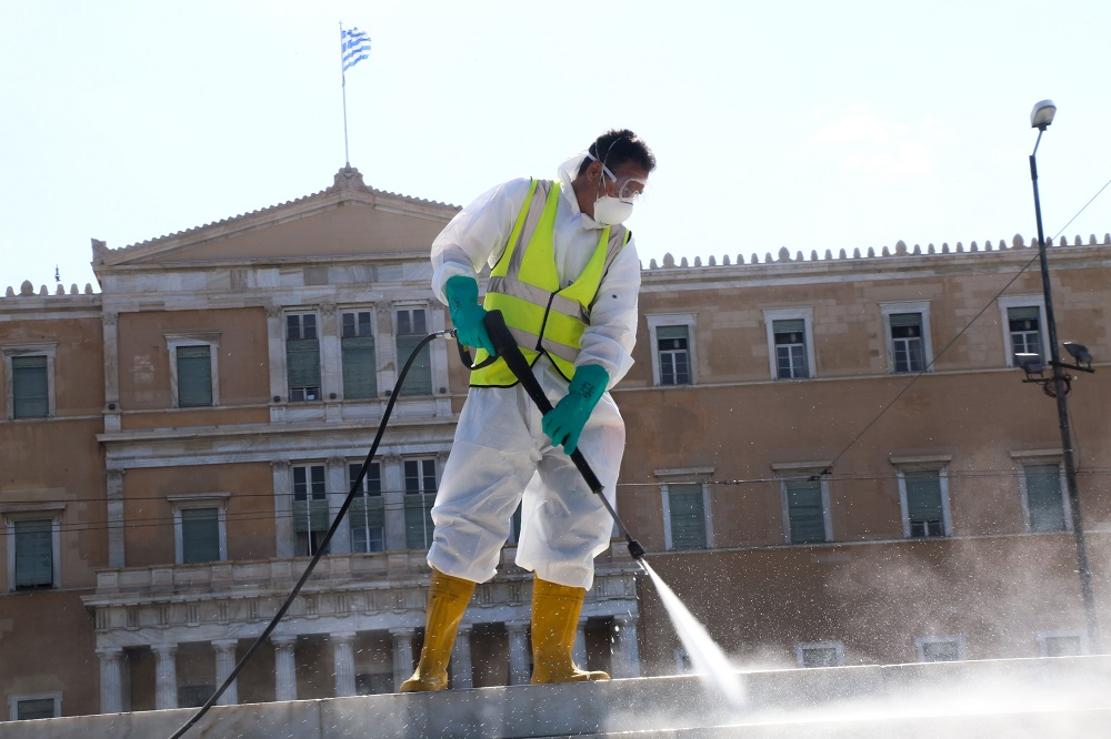 Κρούσματα σήμερα 17/8: Τριψήφιος αριθμός και δύο νεκροί – Η ανακοίνωση του ΕΟΔΥ