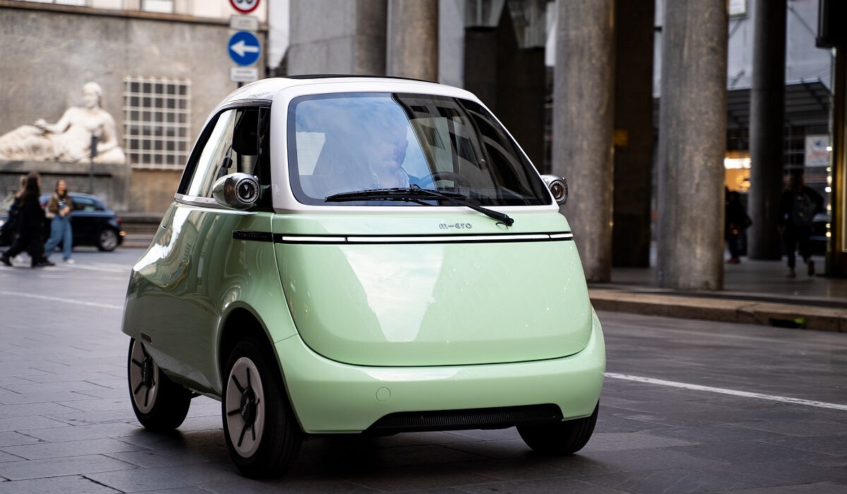 Έρχεται στην Ελλάδα το ανατρεπτικό microcar Microlino