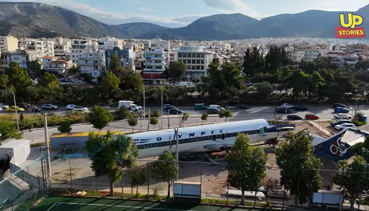 Tο Boeing 727 της Ολυμπιακής προσγειώθηκε στην Λ.Βουλιαγμένης – Εντυπωσιακό βίντεο drone