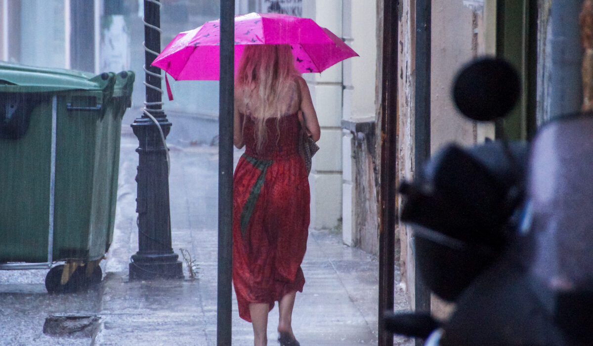 Meteo: Βροχές και καταιγίδες την Τρίτη 26/9 – Πού θα χτυπήσει η κακοκαιρία Elias