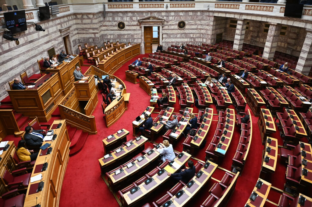 Φουλ κατενάτσιο από την κυβέρνηση ενόψει Προανακριτικών για τα Τέμπη