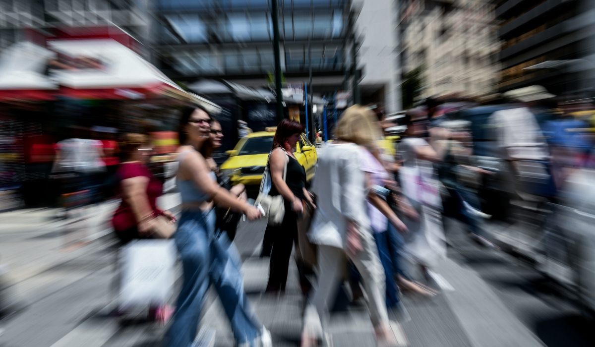 Ακρίβεια: Οι δύο κατηγορίες καταναλωτών που έκοψαν βασικά αγαθά ελλείψει… καταθέσεων