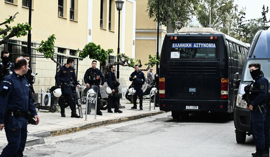 Έρχονται πέντε νέες βελτιωτικές προσθήκες στο νομοσχέδιο για την οπαδική βία – Τι αλλάζει