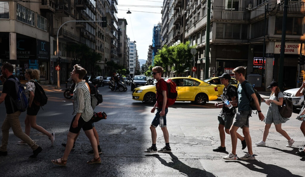 Μεταλλάξεις κορονοϊού: Νέα αύξηση κρουσμάτων ΧΒΒ, BQ1.1, παρούσα και η «Κένταυρος»