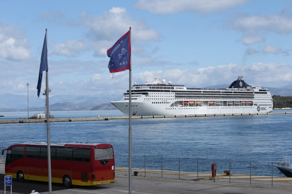 Έφτασε στην Κέρκυρα το κρουαζιερόπλοιο MSC Opera – Αποβιβάστηκαν οι επιβάτες