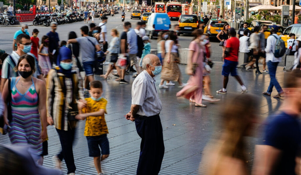 Κορονοϊός: Σκέψεις για επαναφορά της μάσκας στις ΗΠΑ – Φόβοι για την μετάλλαξη «Pirola»