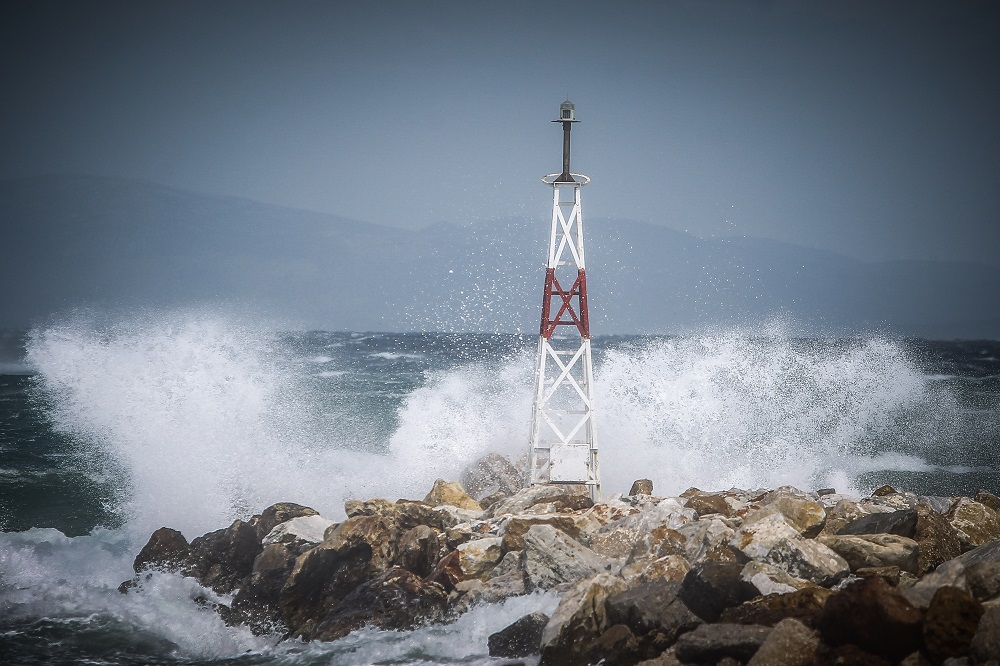 Καιρός: Παγετός και ομίχλη σήμερα – Πότε έρχονται ισχυρές καταιγίδες