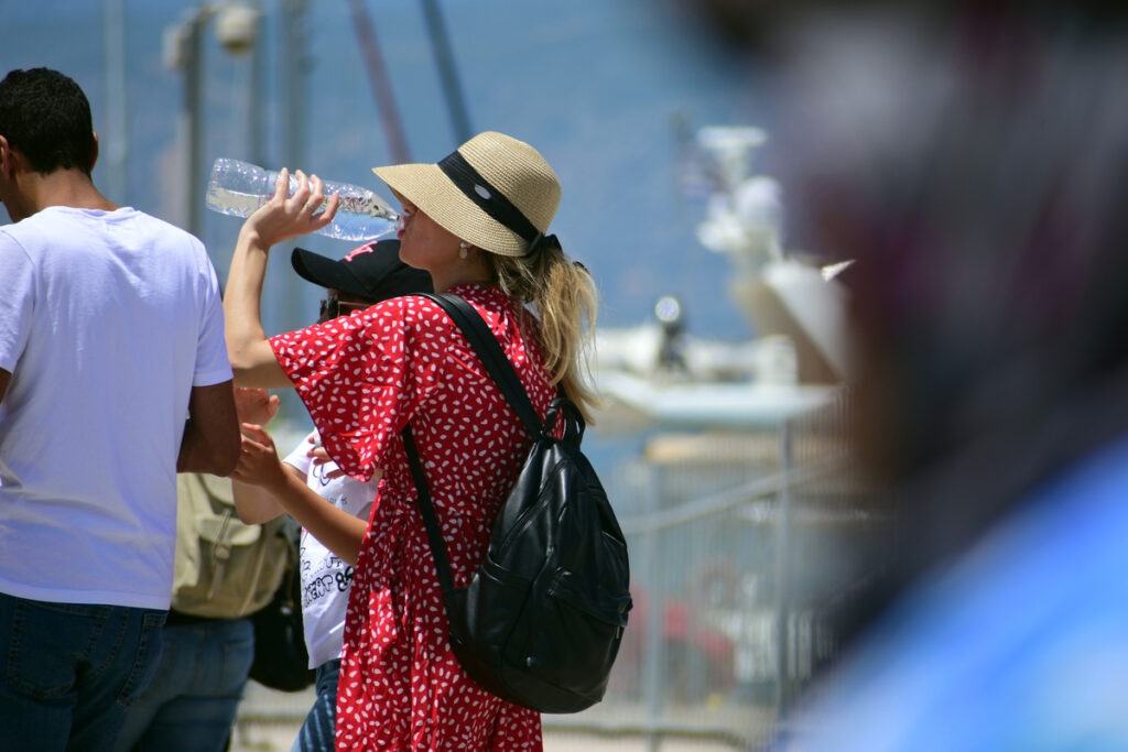 Meteo: Αίθριος καιρός το Σάββατο 8/6 – Έως 36 βαθμούς Κελσίου ο υδράργυρος