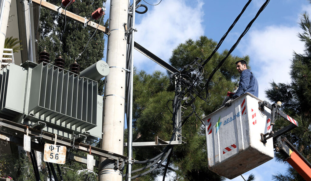 Μήνυση του δημάρχου Θέρμης κατά του ΔΕΔΔΗΕ για πολύωρη διακοπή ρεύματος