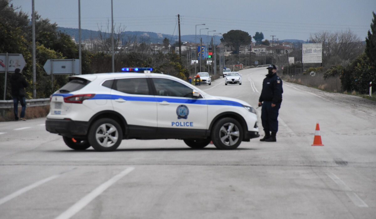 Σοκάρουν οι μαρτυρίες για τον Αγ. Δημήτριο: Με τόσο αίμα που είδα, νόμιζα πως κάποιος είχε πεθάνει