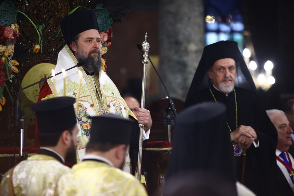 Με τραγούδι του… Πορτοκάλογλου η πρώτη ομιλία του νέου Μητροπολίτη Θεσσαλονίκης Φιλόθεου