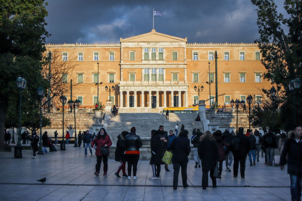 Ινστιτούτο Νίκος Πουλαντζάς: Πού γέρνει η «δεξαμενή» των αναποφάσιστων