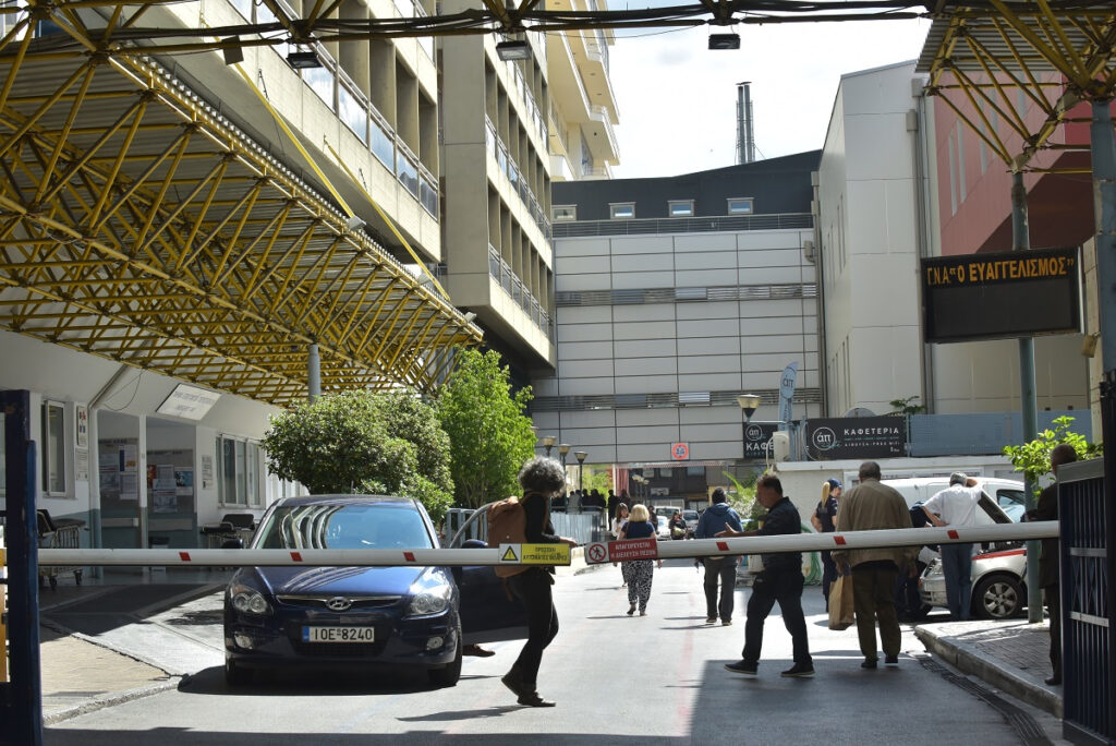 Αναστολή εργασίας: Τέλος χρόνου από σήμερα 1/9 για τους υγειονομικούς, τα κενά στα νοσοκομεία