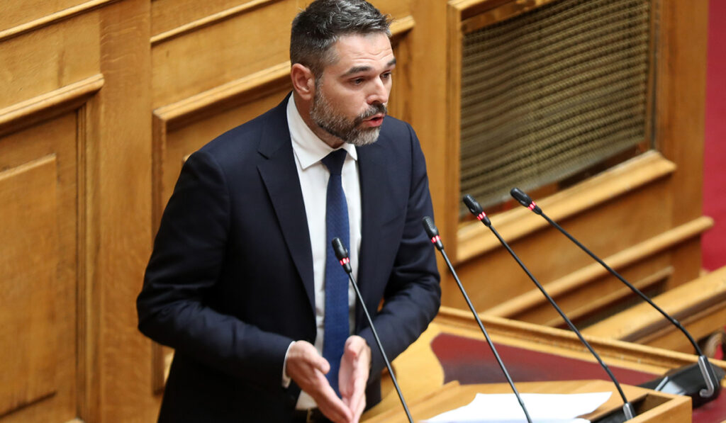 Σαρακιώτης: «Από σήμερα είμαι ανεξάρτητος βουλευτής» – Τι είπε για το κόμμα Κασσελάκη και το ΠΑΣΟΚ