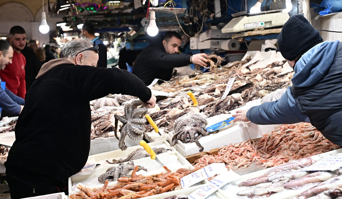 Ωράριο σε Βαρβάκειο, Αγορά Ρέντη και σούπερ μάρκετ σήμερα Καθαρά Δευτέρα