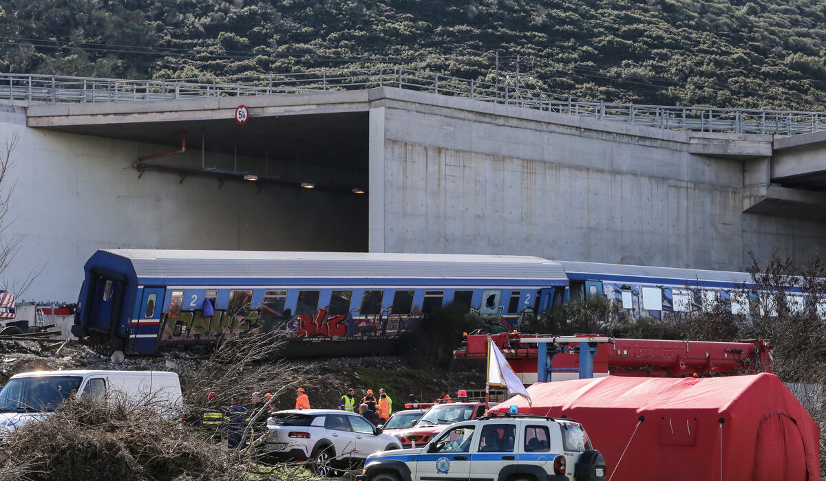 Τέμπη: Κενά για την πυρόσφαιρα στο πόρισμα