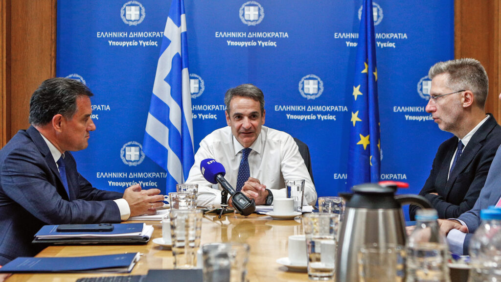 Άκής Σκέρτσος και Άδωνις Γεωργιάδης μίλησαν για το Μάτι στη συζήτηση για τα Τέμπη