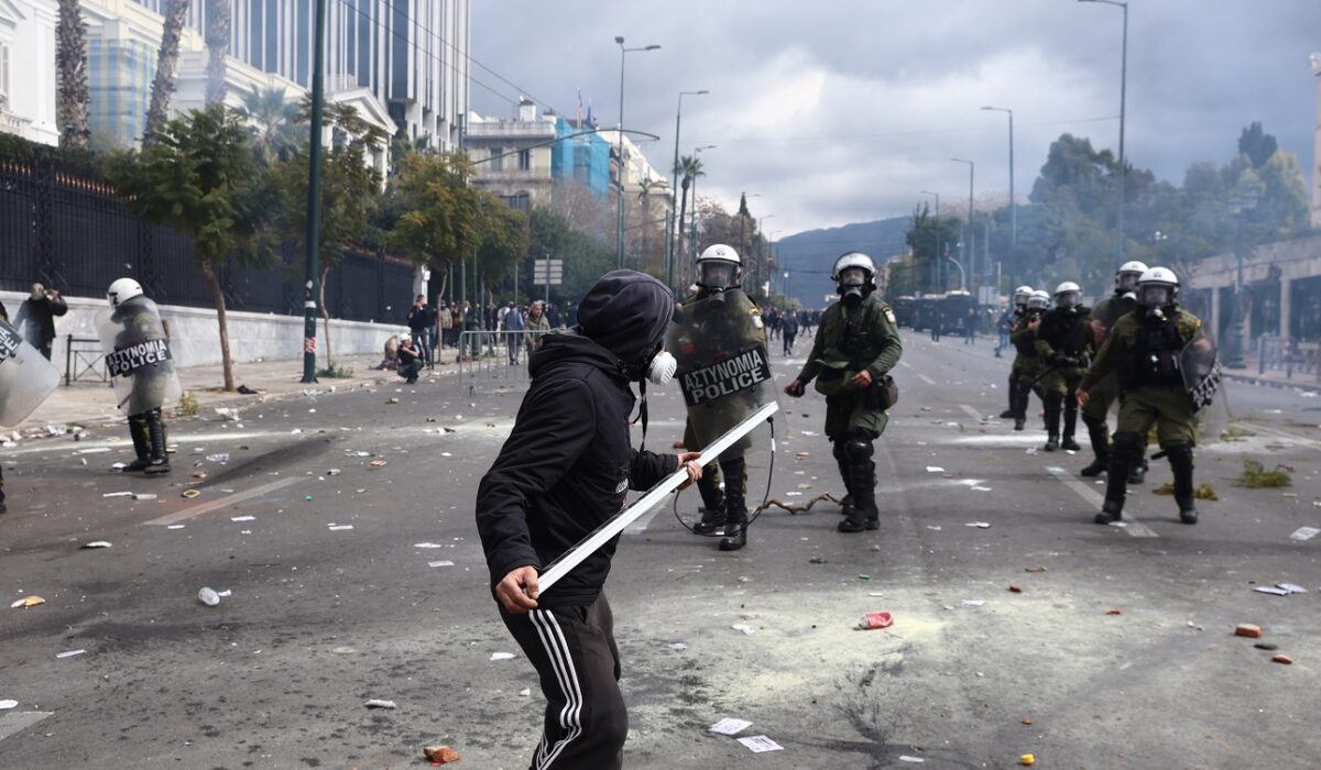 Τέμπη συγκέντρωση Σύνταγμα